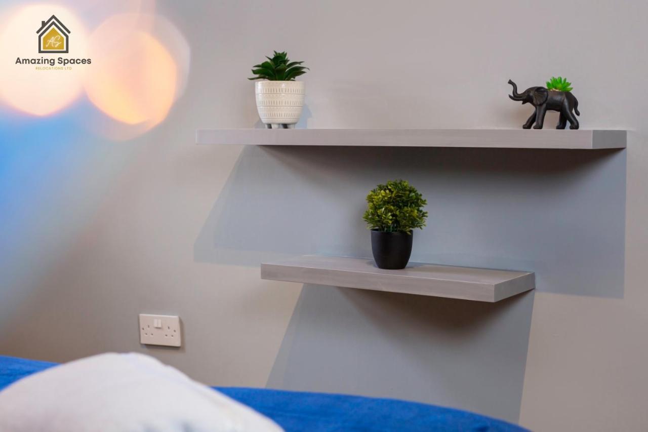 City Centre 2 Bed Flat Sleeps 3 For Work And Leisure With Free Wifi By Amazing Spaces Relocations Ltd Warrington Exterior foto